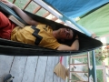 sieste dans le hamac